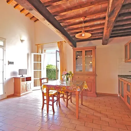 Aparthotel Podere Adorni 3*