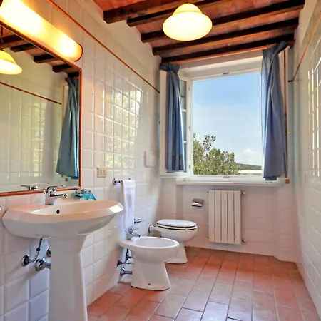 Podere Adorni 3*