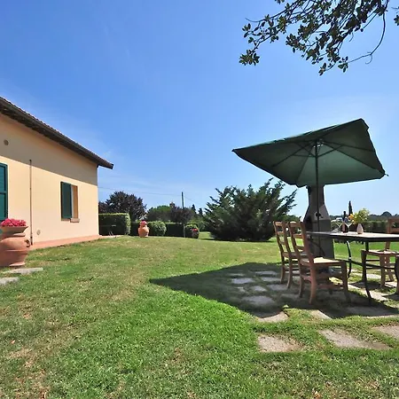 Podere Adorni Aparthotel Collemezzano